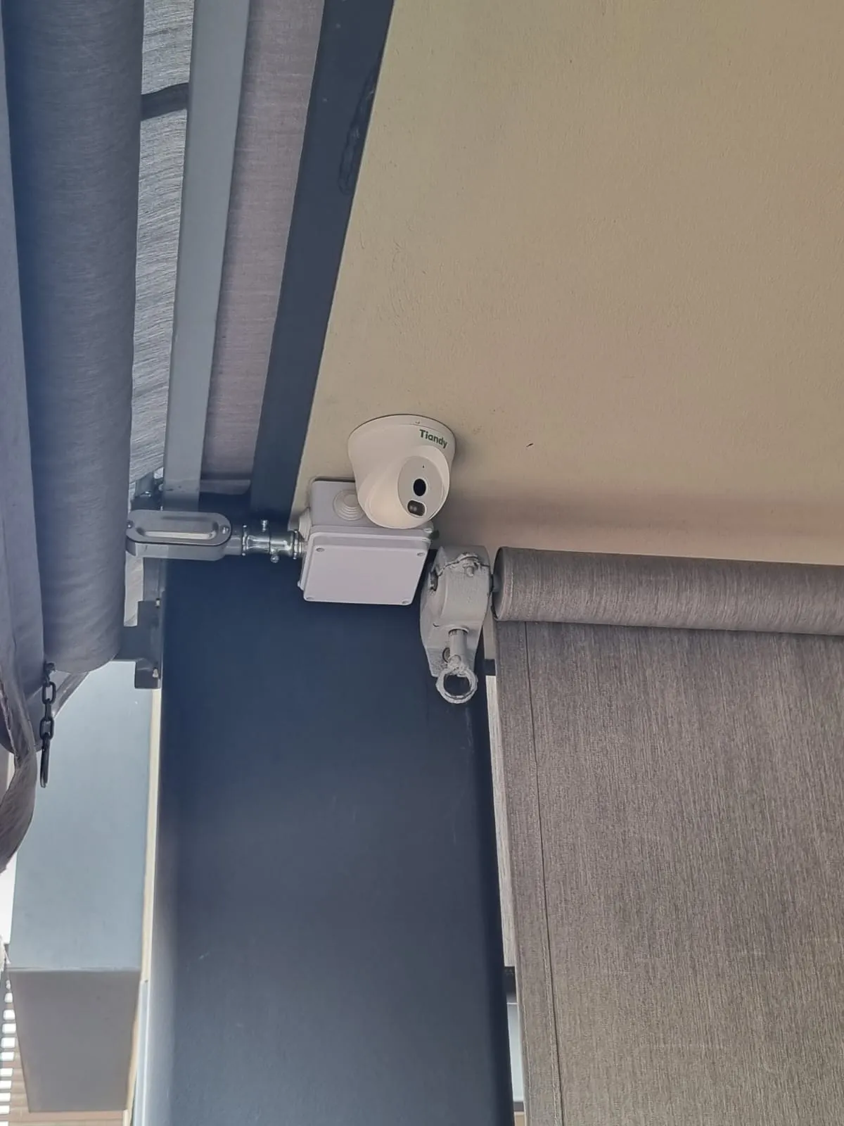 Galería de Cctv TECH-REPAIR