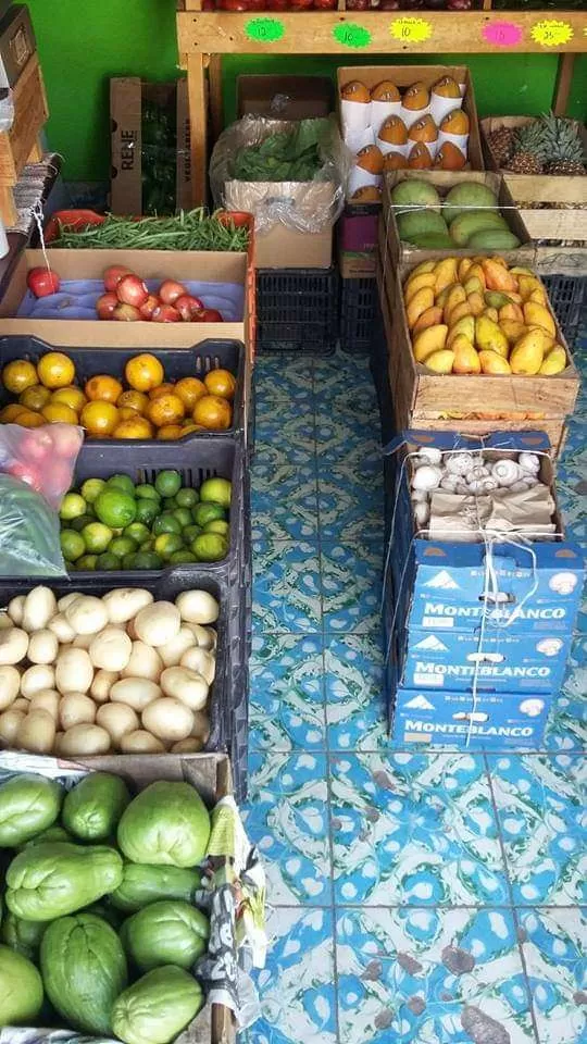Galería de Fruteria Liz