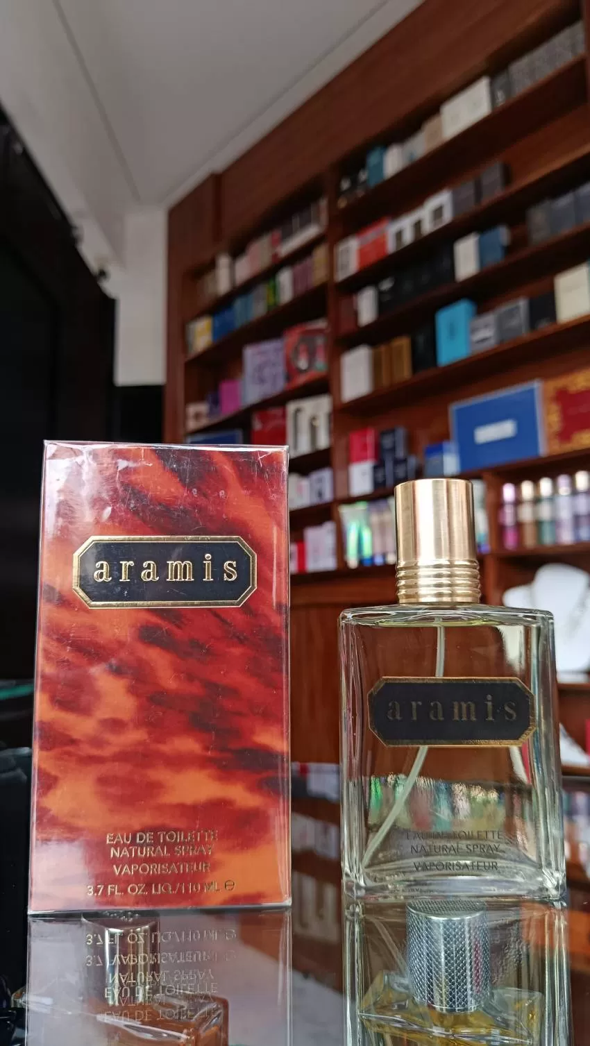 JOYERIA Y PERFUMERIA KARLA