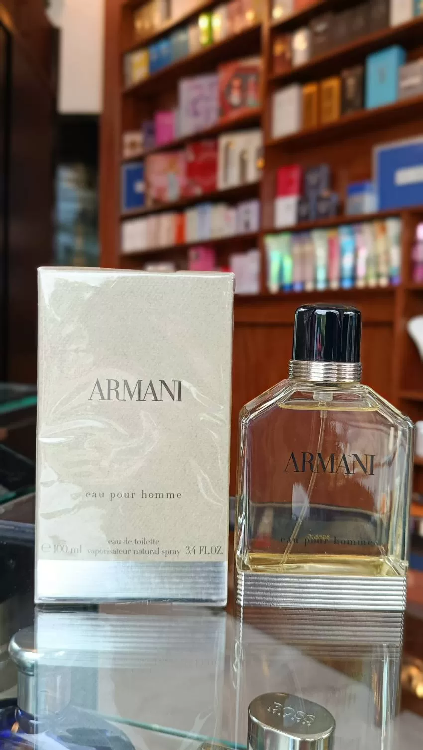 JOYERIA Y PERFUMERIA KARLA