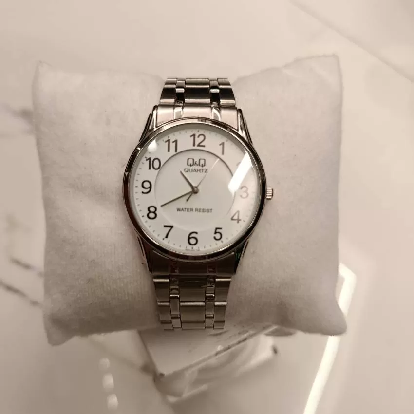 JOYERIA Y PERFUMERIA KARLA