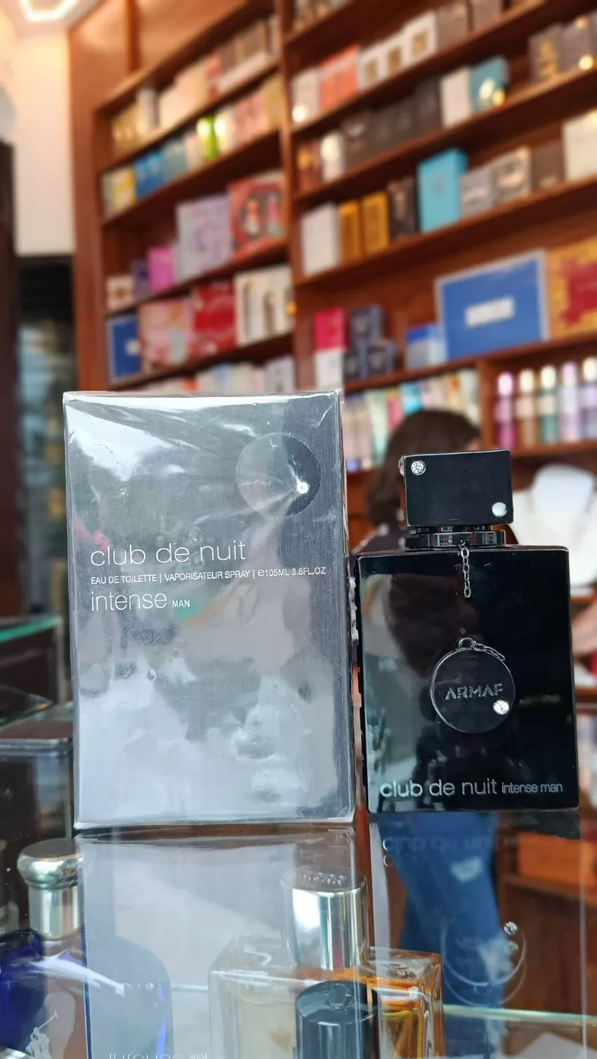 JOYERIA Y PERFUMERIA KARLA