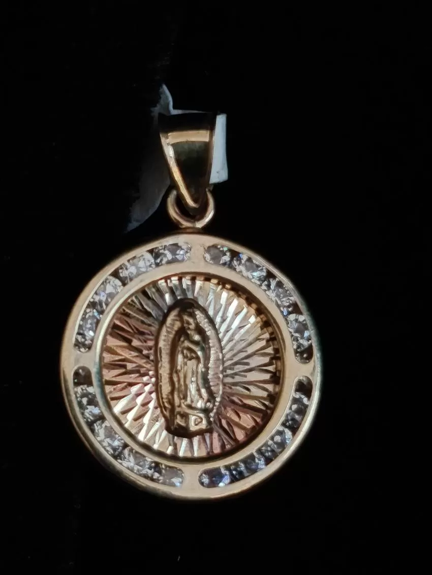 JOYERIA Y PERFUMERIA KARLA