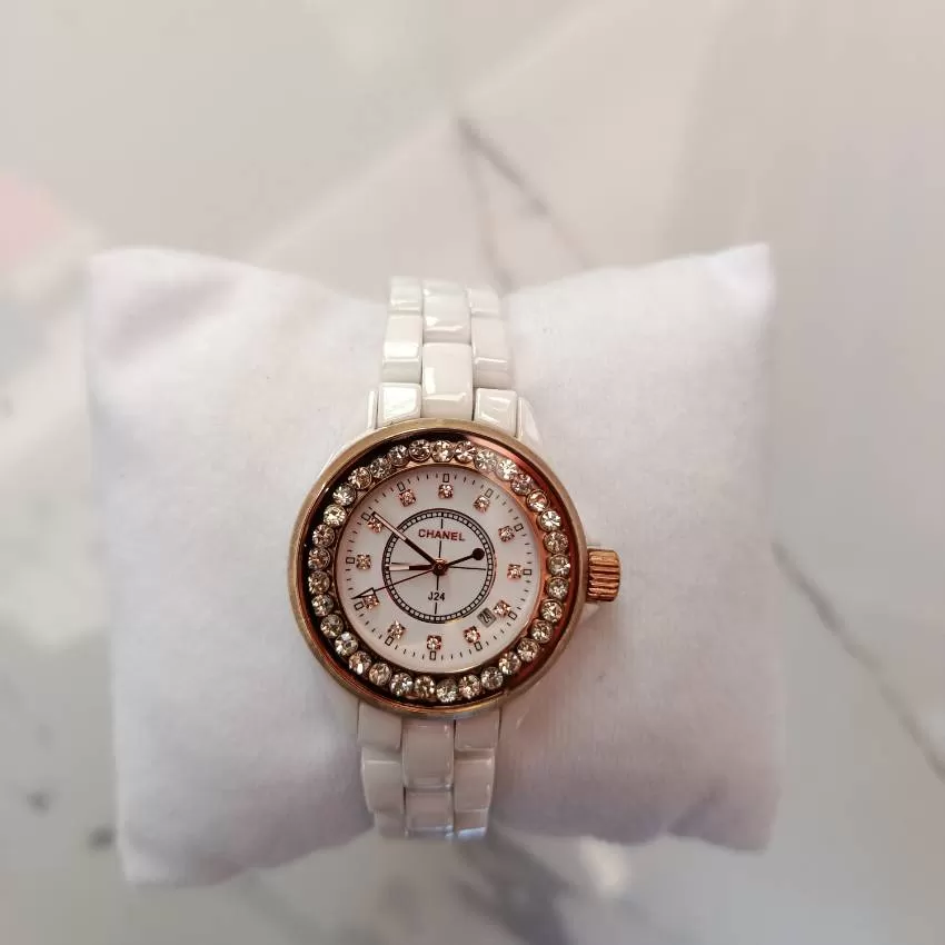 JOYERIA Y PERFUMERIA KARLA