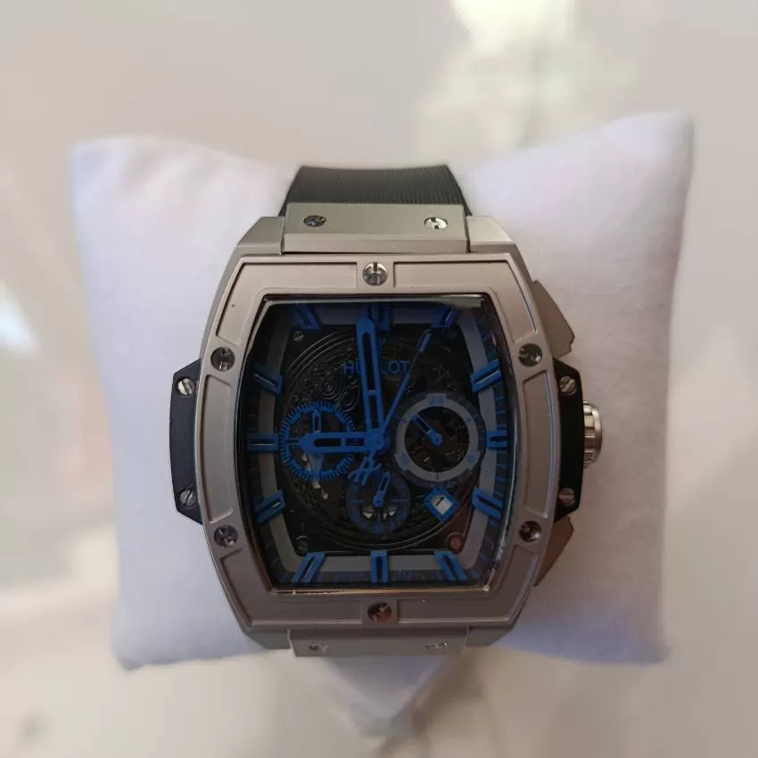 JOYERIA Y PERFUMERIA KARLA