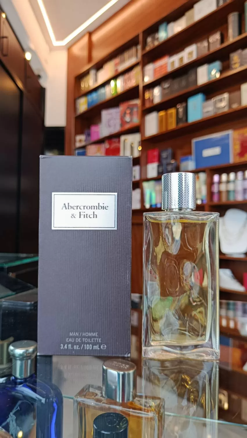 JOYERIA Y PERFUMERIA KARLA