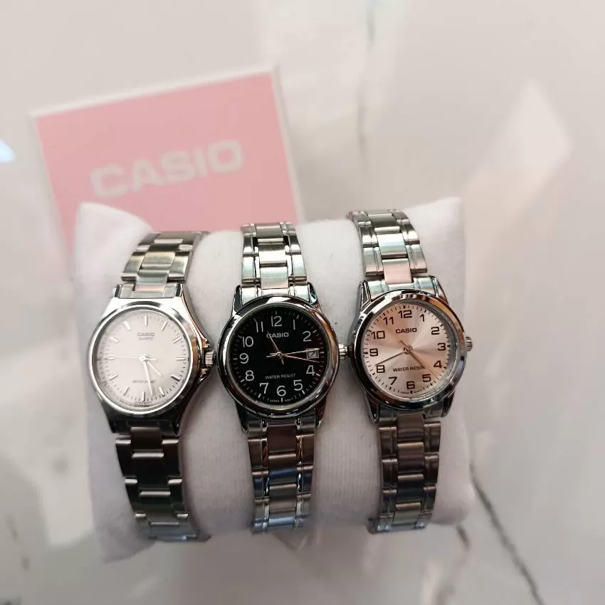 JOYERIA Y PERFUMERIA KARLA