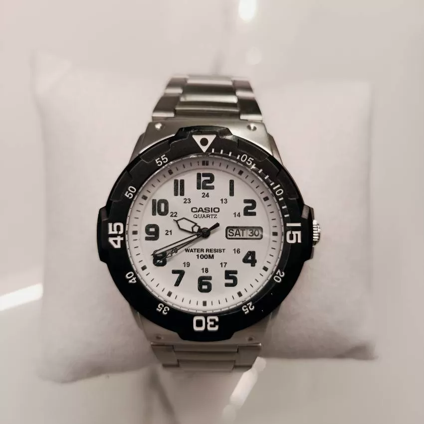 JOYERIA Y PERFUMERIA KARLA