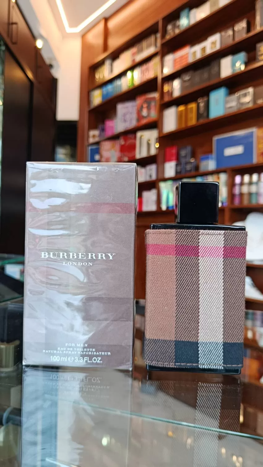 JOYERIA Y PERFUMERIA KARLA