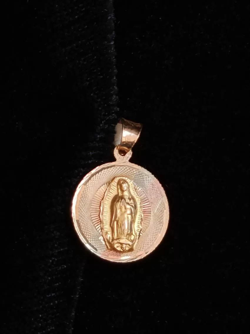 JOYERIA Y PERFUMERIA KARLA