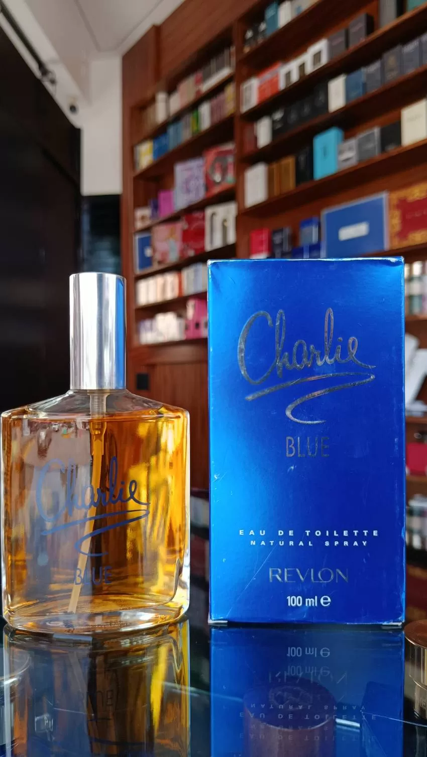 JOYERIA Y PERFUMERIA KARLA