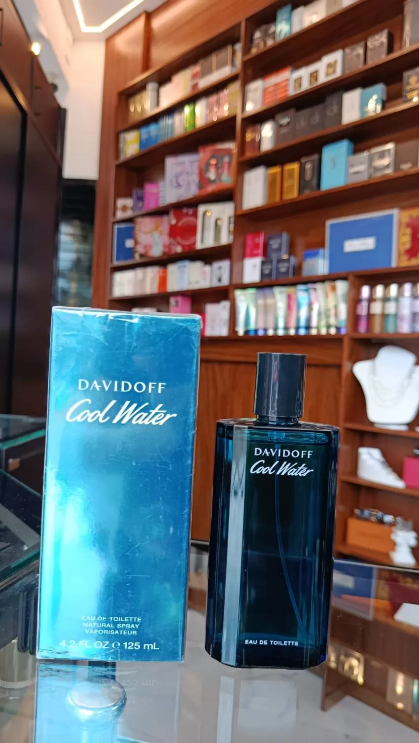 JOYERIA Y PERFUMERIA KARLA