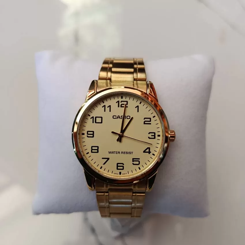 JOYERIA Y PERFUMERIA KARLA