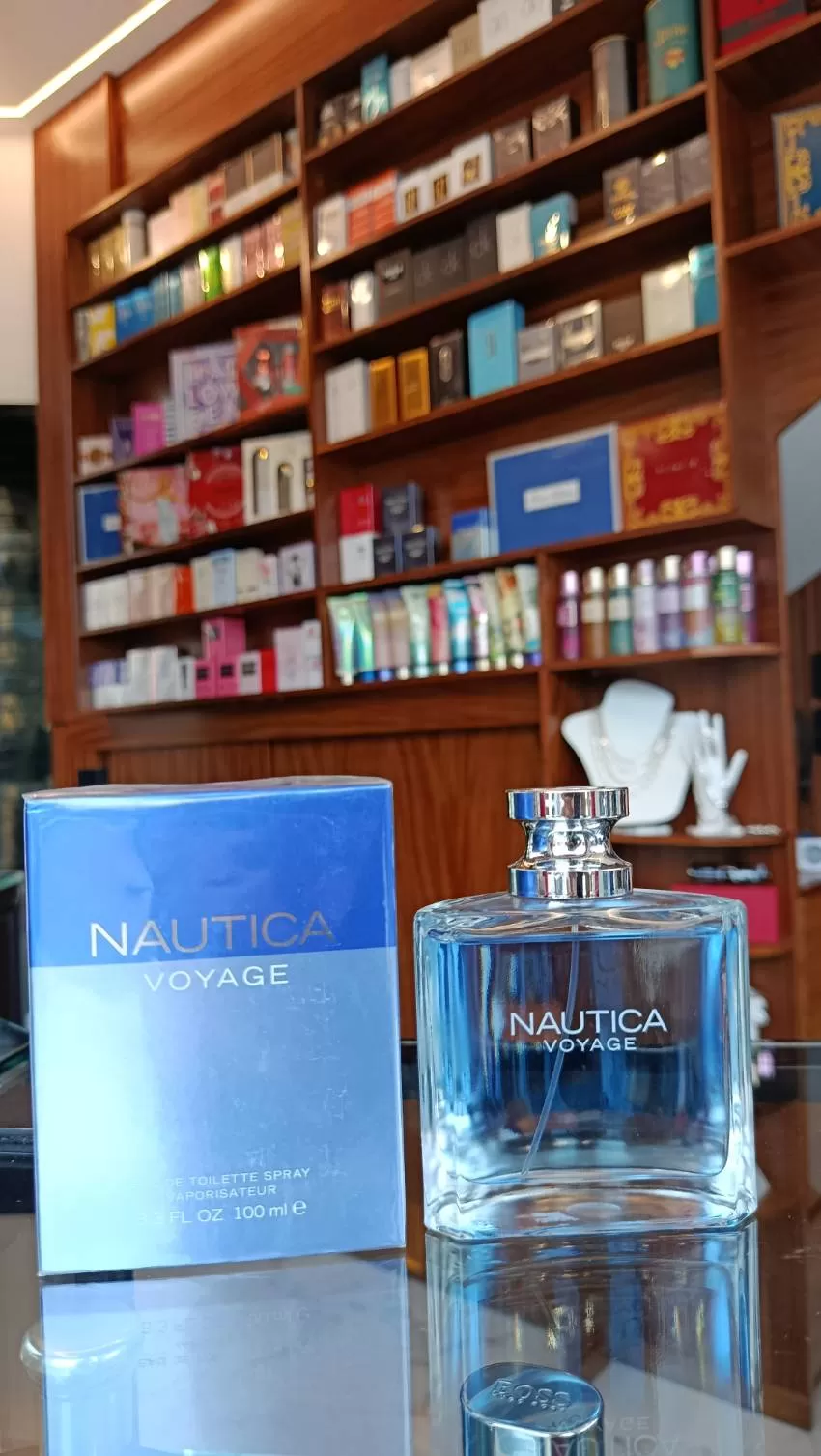 JOYERIA Y PERFUMERIA KARLA