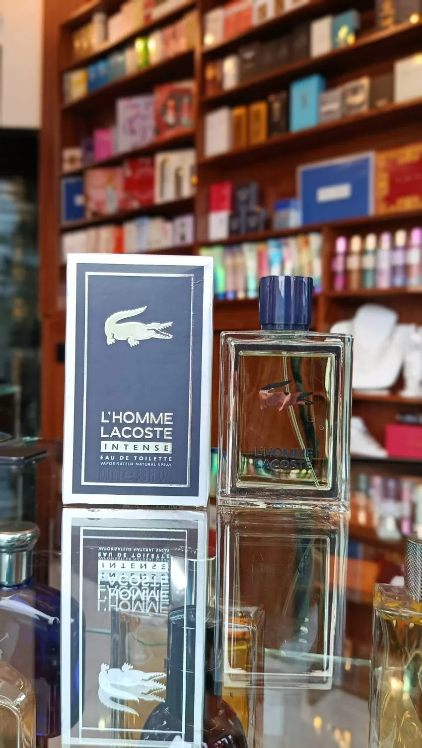 JOYERIA Y PERFUMERIA KARLA