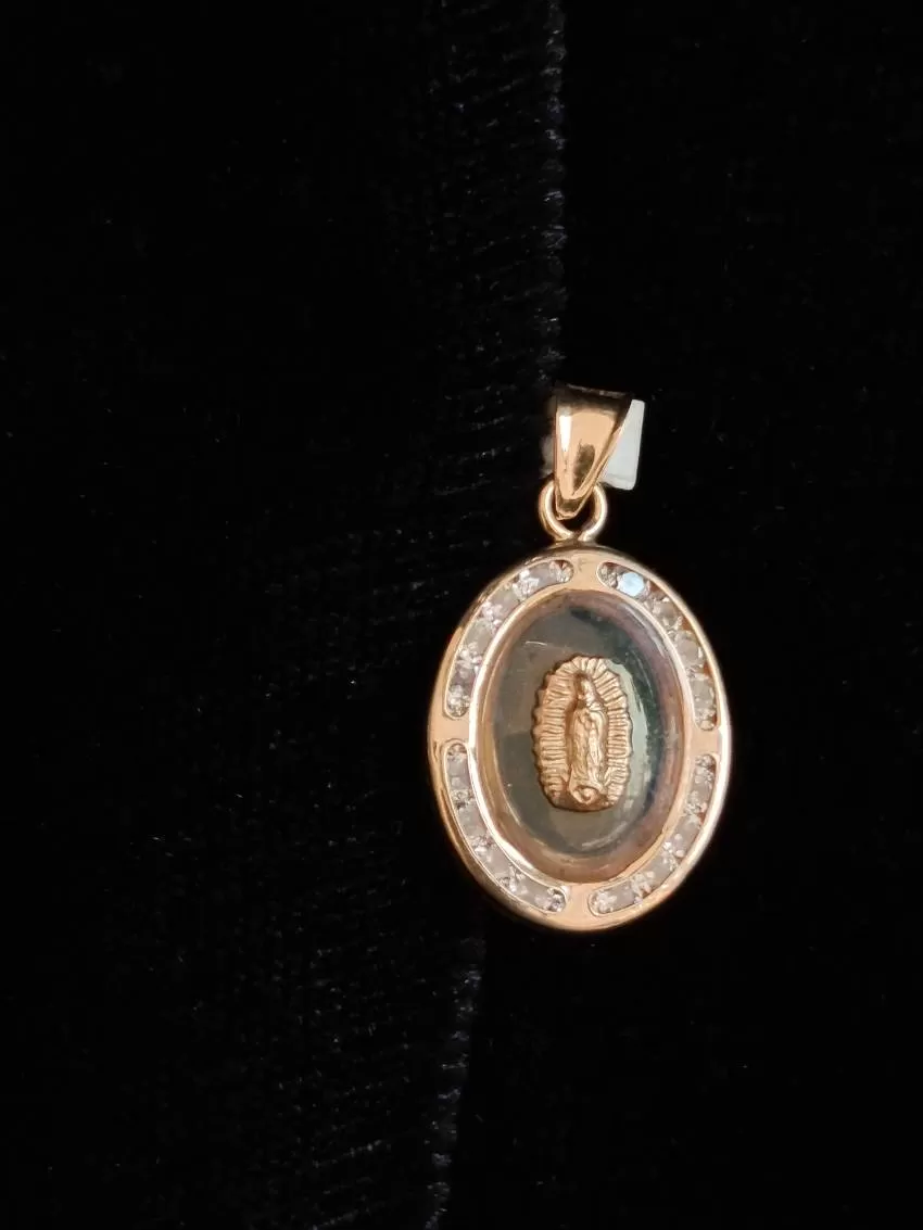 JOYERIA Y PERFUMERIA KARLA