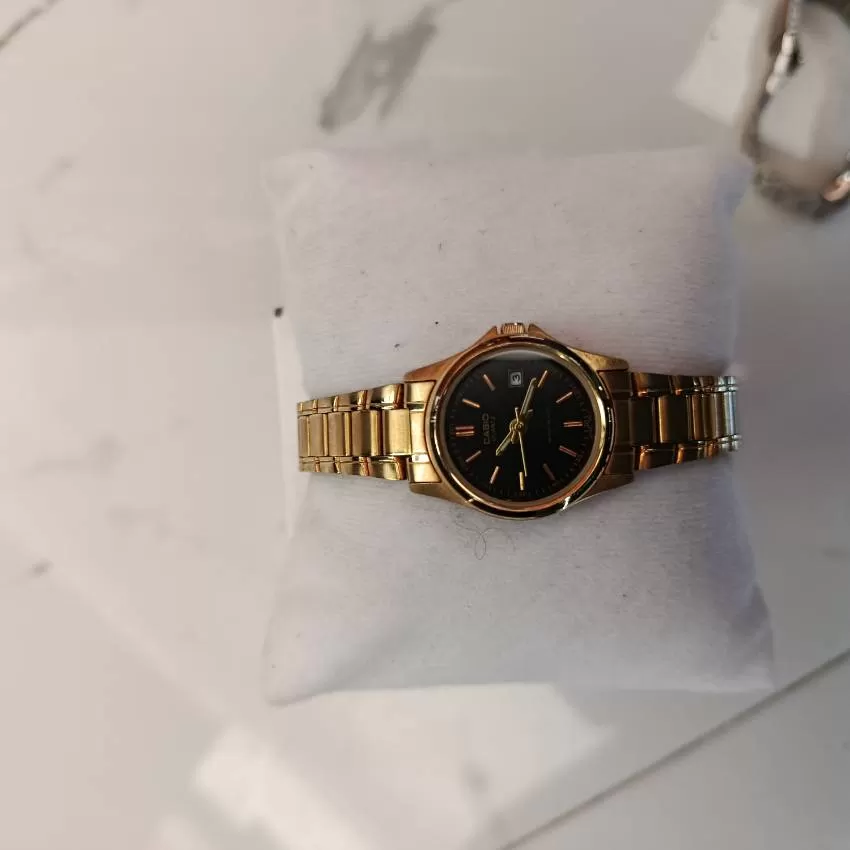 JOYERIA Y PERFUMERIA KARLA