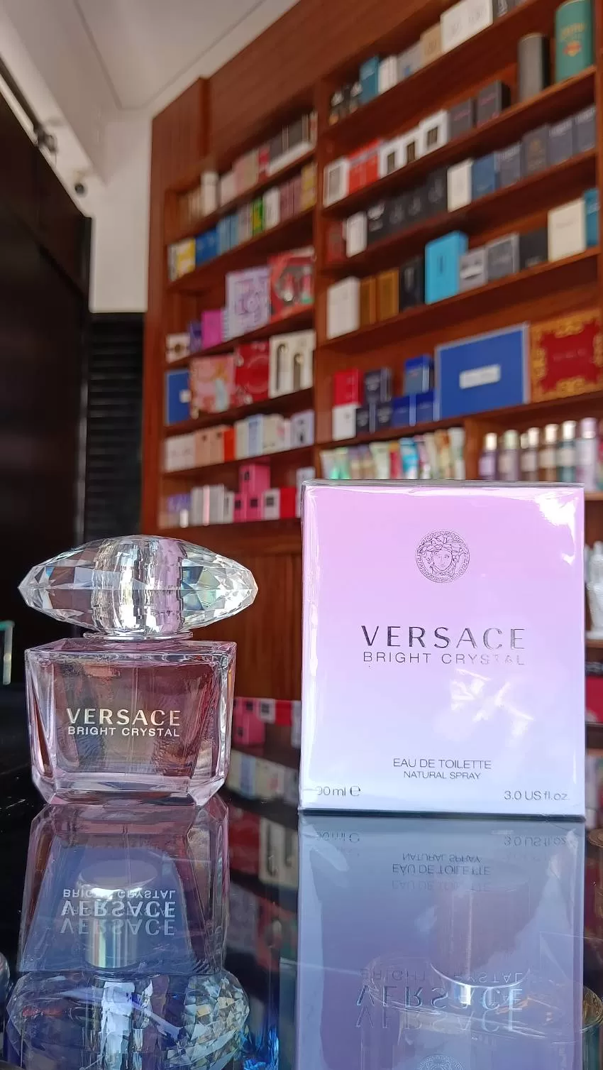 JOYERIA Y PERFUMERIA KARLA