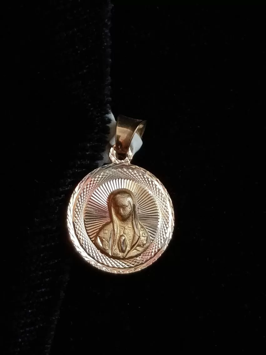 JOYERIA Y PERFUMERIA KARLA