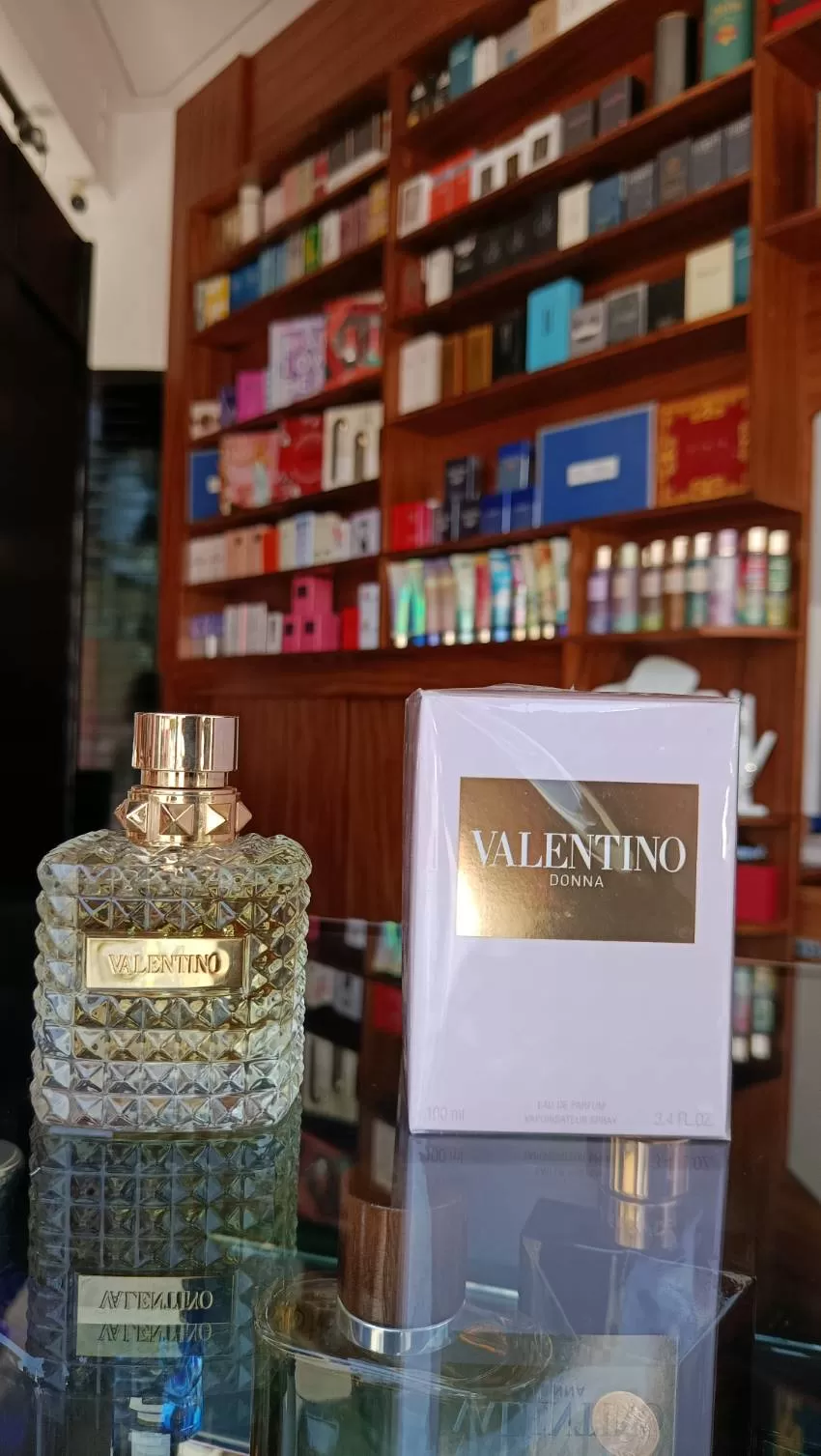 JOYERIA Y PERFUMERIA KARLA