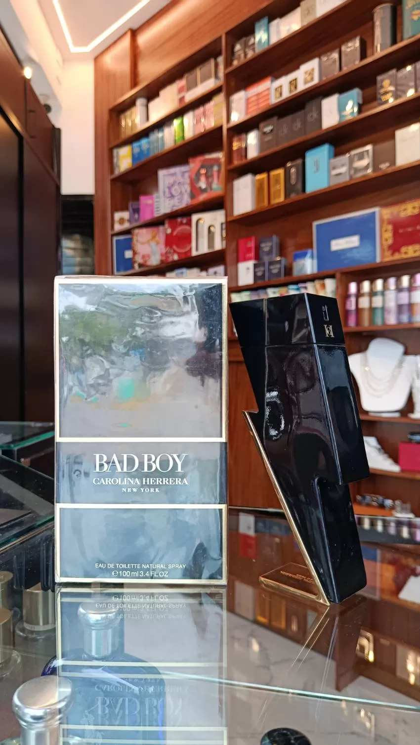 JOYERIA Y PERFUMERIA KARLA