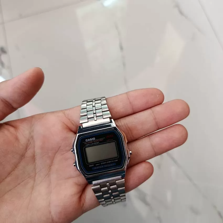 JOYERIA Y PERFUMERIA KARLA