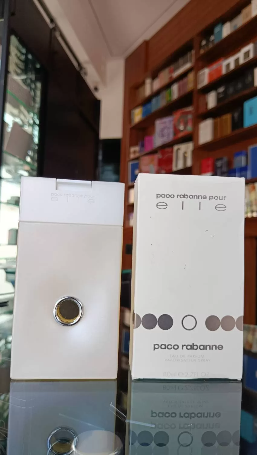 JOYERIA Y PERFUMERIA KARLA