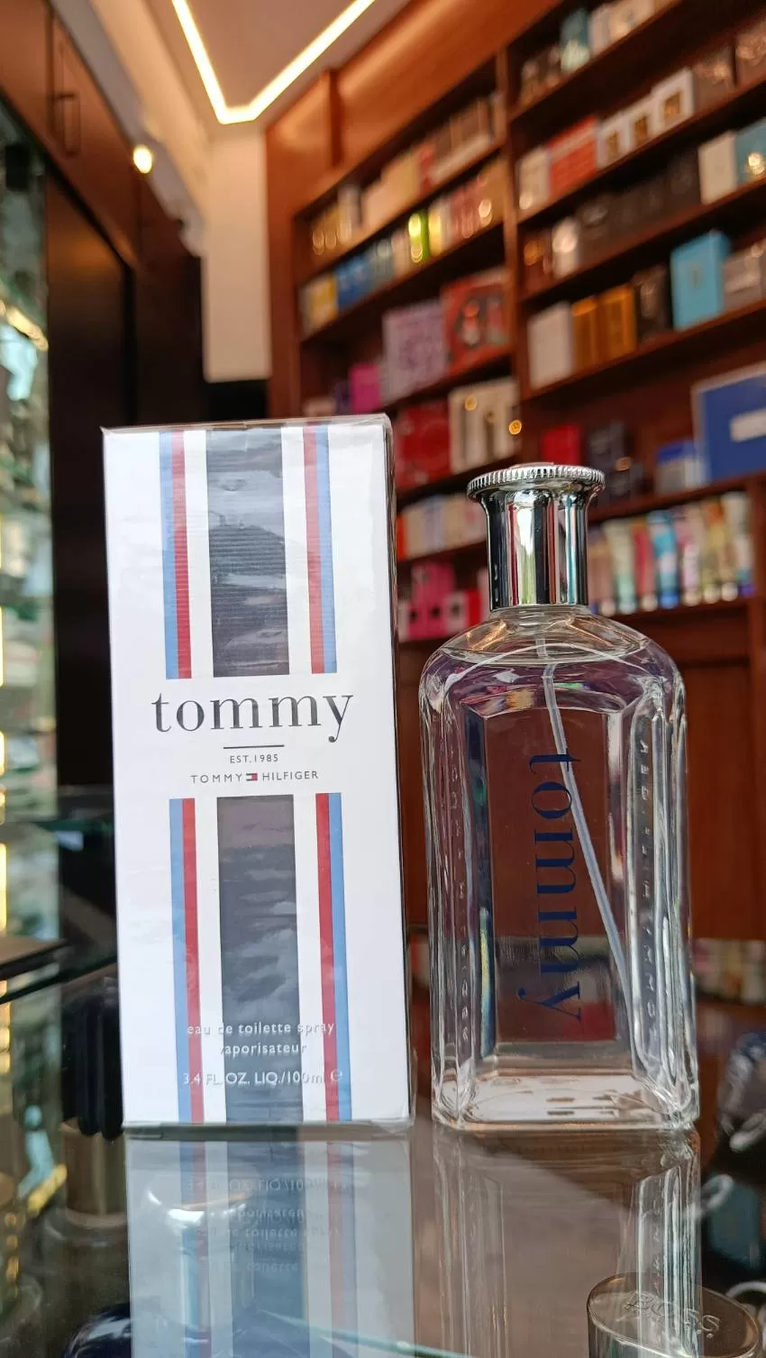 JOYERIA Y PERFUMERIA KARLA