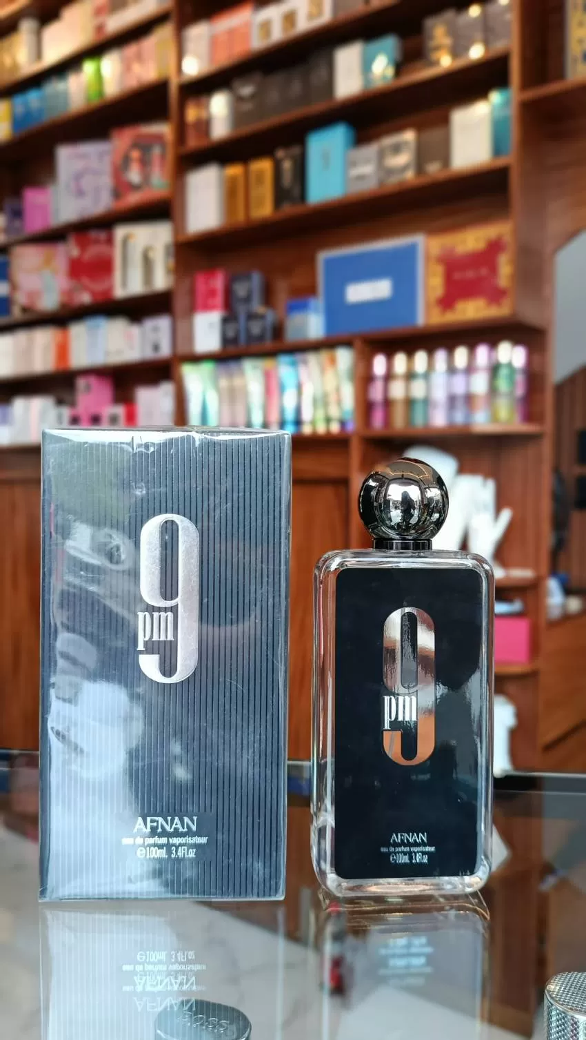 JOYERIA Y PERFUMERIA KARLA