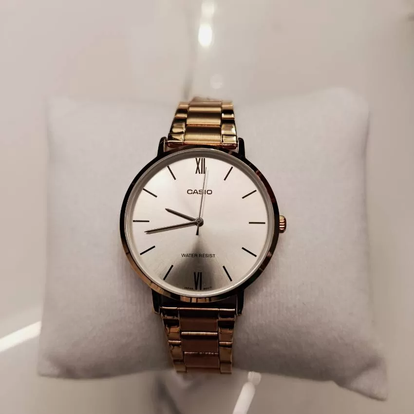 JOYERIA Y PERFUMERIA KARLA