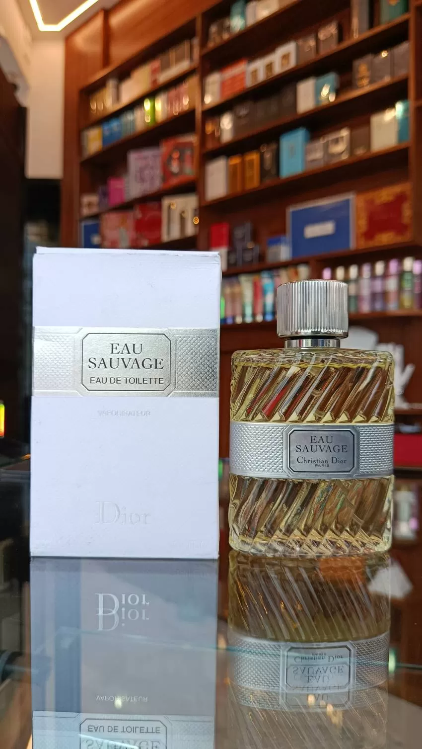 JOYERIA Y PERFUMERIA KARLA