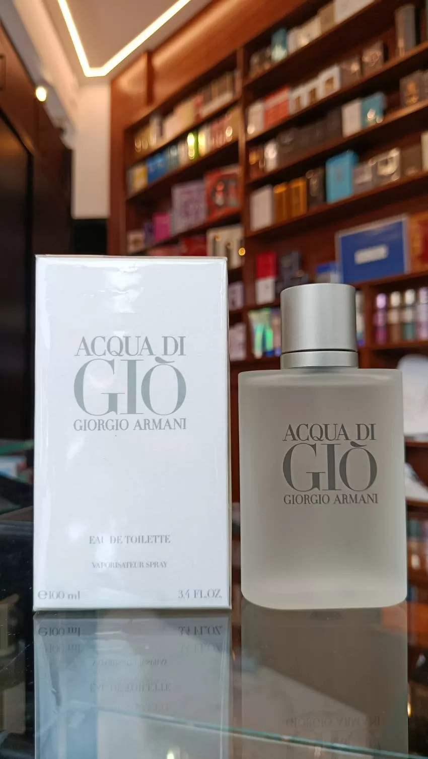 JOYERIA Y PERFUMERIA KARLA