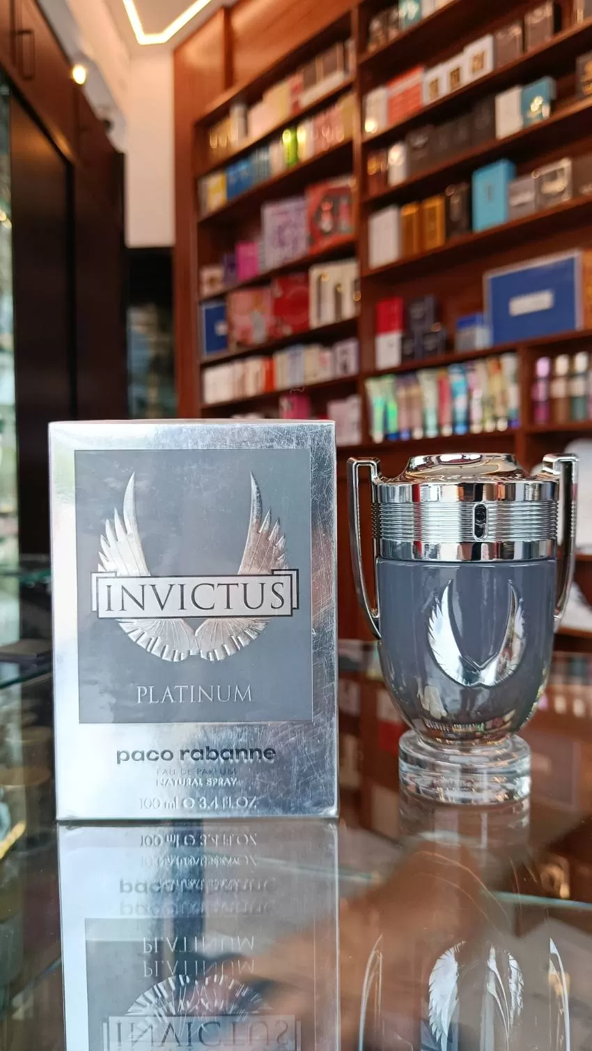 JOYERIA Y PERFUMERIA KARLA