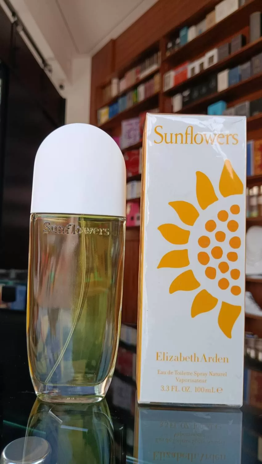 JOYERIA Y PERFUMERIA KARLA