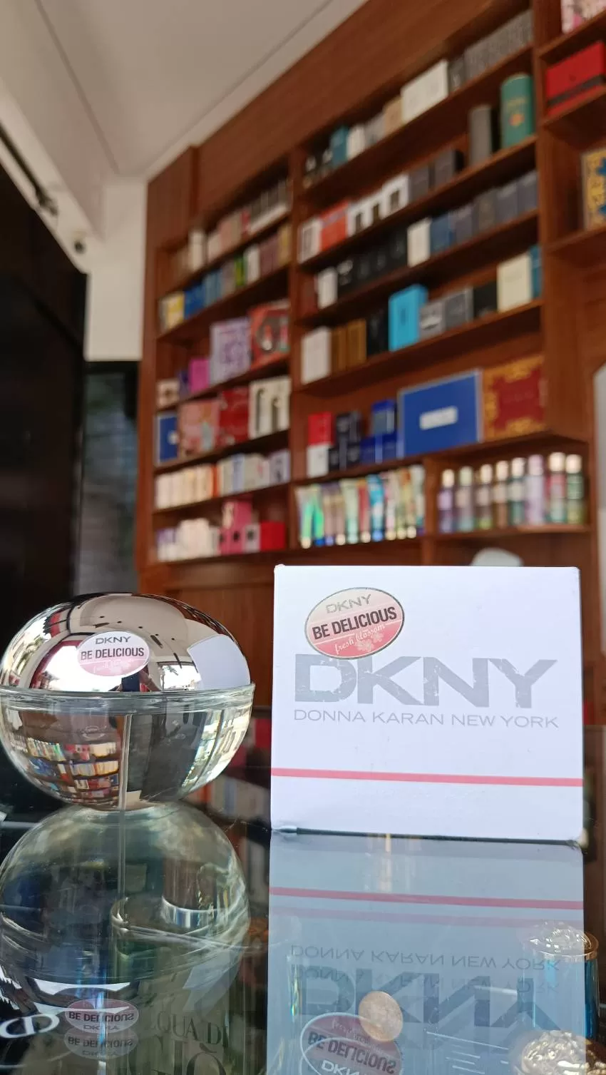 JOYERIA Y PERFUMERIA KARLA