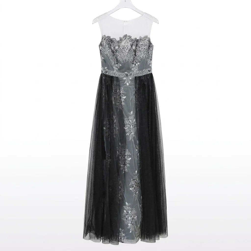 Maniju Vestido Negro/Plata Talla L