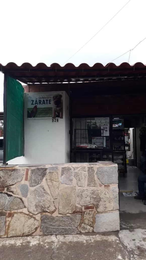 Galería de Veterinaria Zarate - Roberto Adolfo Zarate Rueda