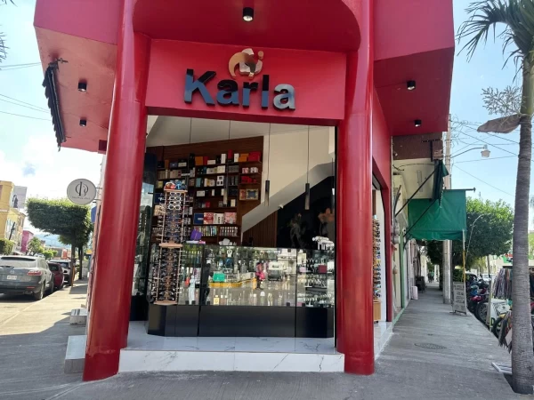 JOYERIA Y PERFUMERIA KARLA