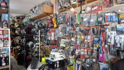MOTO REFACCIONES Y ACCESORIOS LA - foto 8