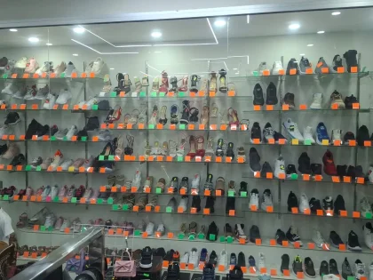 Foto de LA MALL FASHION en CASIMIRO CASTILLO