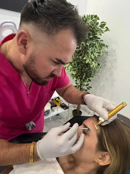 DR. FERNANDO VÁZQUEZ