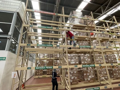  — GRILA INDUSTRIAL SAS en ALVARO OBREGON