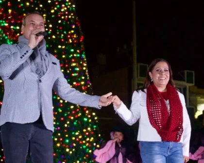 Festival Navideño Autlán — DENNIS VALDOVINES CONDUCTOR DE EVENTOS en AUTLAN DE NAVARRO