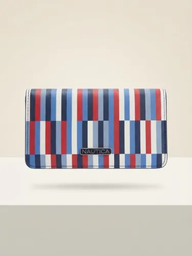 billetero o cartera larga de mujer de la marca Nautica.