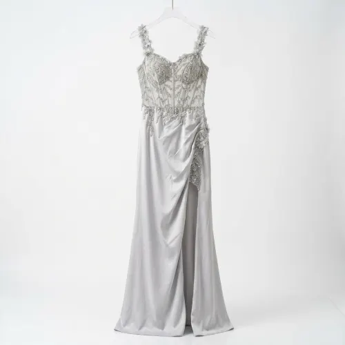 CINDIRELLA VESTIDO PLATA TALLA M