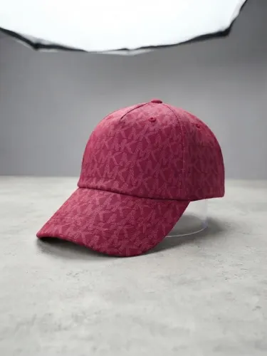 Gorra Estilizada con Monograma "Michael Kors”