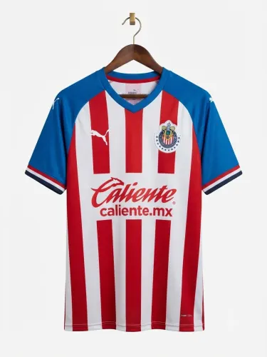 JERSEY OFICIAL CHIVAS DEL GUADALAJARA PUMA TALLA M