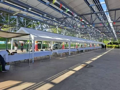  — MUEBLE PARA FIESTAS DON JULIÓN en EL GRULLO