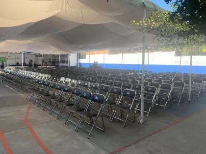  — MUEBLE PARA FIESTAS DON JULIÓN en EL GRULLO