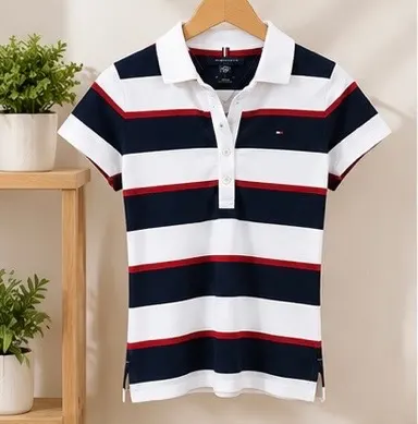 TOMMY HILFIGER Color blanca, roja y azul Talla XS